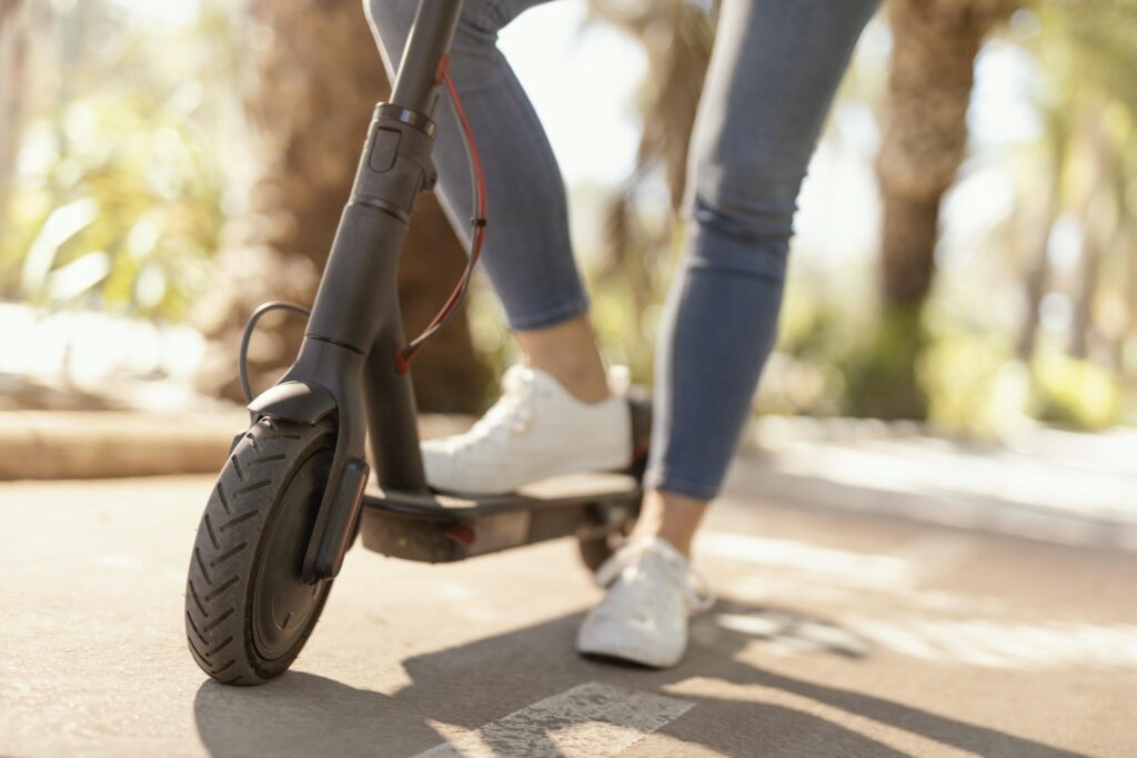 Nueva normativa para los patinetes eléctricos: lo que debes saber para circular sin sustos
